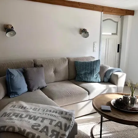 Ferienhaus Föhrliebt Reetdachhaus